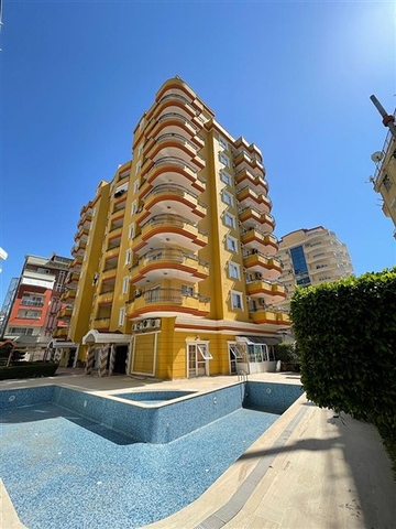 شقة واسعة غرفتين وصالة مفروشة - ضمن مجمع سكني في محمودلار/ الانيا 