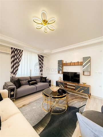 شقة واسعة غرفتين وصالة مفروشة - ضمن مجمع سكني في محمودلار/ الانيا 