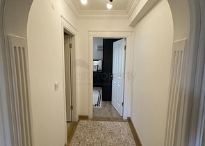 شقة واسعة غرفتين وصالة مفروشة - ضمن مجمع سكني في محمودلار/ الانيا 