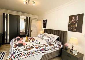 شقة واسعة غرفتين وصالة مفروشة - ضمن مجمع سكني في محمودلار/ الانيا 