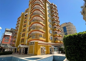 شقة واسعة غرفتين وصالة مفروشة - ضمن مجمع سكني في محمودلار/ الانيا 