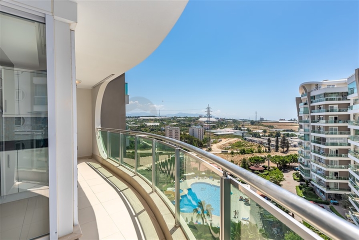 ضمن مجمع سكني عائلي - شقة غرفتين وصالة مفروشة - في افسلار / الانيا 