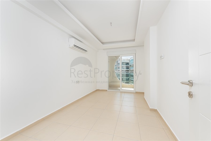 ضمن مجمع سكني عائلي - شقة غرفتين وصالة مفروشة - في افسلار / الانيا 