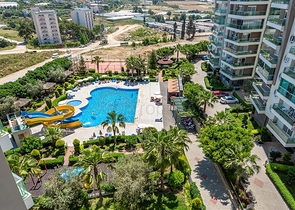 ضمن مجمع سكني عائلي - شقة غرفتين وصالة مفروشة - في افسلار / الانيا 