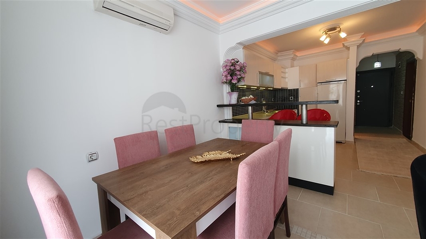 اطلالة بحرية - صف اول - شقة غرفتين وصالة - مفروشة - بسعر مناسب -في مهموتلار / الانيا 