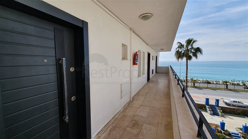 اطلالة بحرية - صف اول - شقة غرفتين وصالة - مفروشة - بسعر مناسب -في مهموتلار / الانيا 