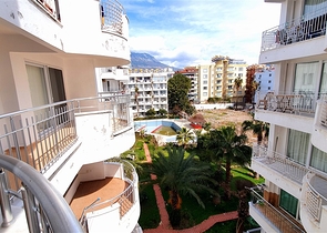 اطلالة بحرية - صف اول - شقة غرفتين وصالة - مفروشة - بسعر مناسب -في مهموتلار / الانيا 