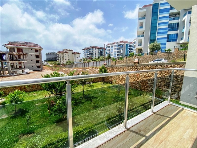 شقق للبيع في كاستل - غرفة وصالة مفروشة ضمن مجمع سكني - مدينة الانيا 