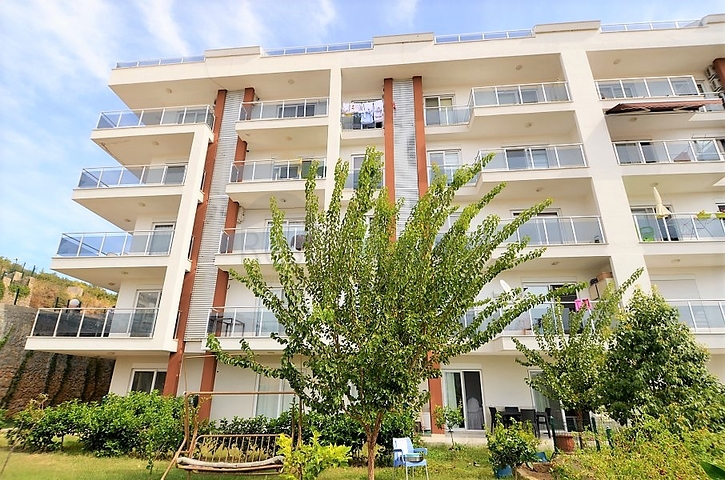 شقق للبيع في كاستل - غرفة وصالة مفروشة ضمن مجمع سكني - مدينة الانيا 