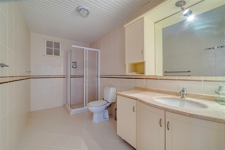 شقة 2+1 في محمودلار على بعد 500 متر من البحر