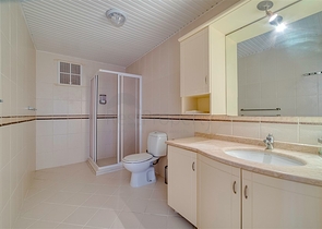 شقة 2+1 في محمودلار على بعد 500 متر من البحر