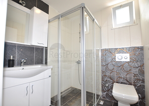 اطلالة مفتوحة على الغابة - شقة 2 غرفة وصالة - ضمن مجمع حديث -في كارجي جاك / الانيا 