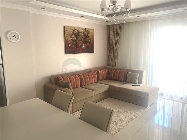 موقع مميز - مناسبة للاستثمار - شقة غرفة وصالة في منطقة اوبا - الانيا 