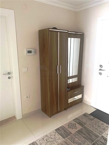 موقع مميز - مناسبة للاستثمار - شقة غرفة وصالة في منطقة اوبا - الانيا 