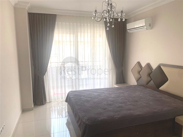 موقع مميز - مناسبة للاستثمار - شقة غرفة وصالة في منطقة اوبا - الانيا 