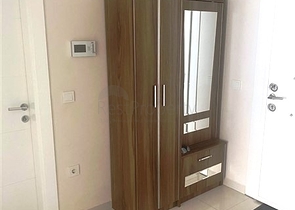 موقع مميز - مناسبة للاستثمار - شقة غرفة وصالة في منطقة اوبا - الانيا 