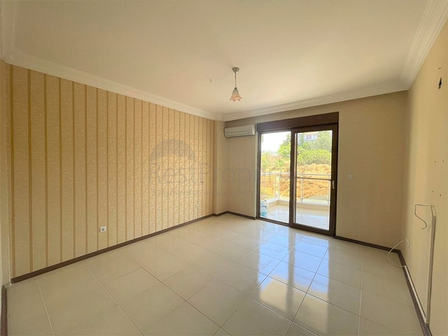 شقق في الانيا بأسعار منخفضة - غرفتين وصالة وثلاثة وصالة - في افسلار / مدينة الانيا 