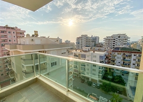 شقة انيقة  - غرفة وصالة مفروشة -ضمن مجمع حديث - في محمودلار / الانيا