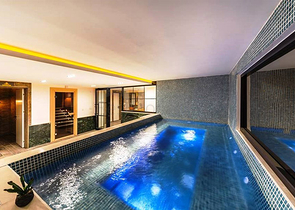 شقة انيقة  - غرفة وصالة مفروشة -ضمن مجمع حديث - في محمودلار / الانيا