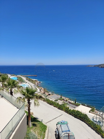 يقع المشروع على الساحل الأول في منطقة ياليكافاك