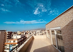 بنتهاوس مع إطلالة بانورامية لا تصدق