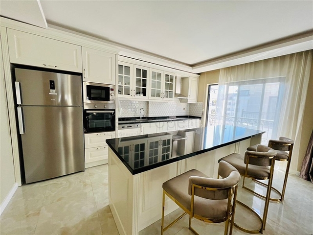 اطلالة بحر - مجمع فاخر - شقة 2 غرفة وصالة - جديدة - في كارجي جاك / الانيا 