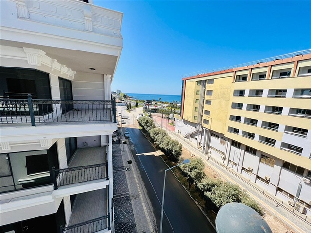 اطلالة بحر - مجمع فاخر - شقة 2 غرفة وصالة - جديدة - في كارجي جاك / الانيا 