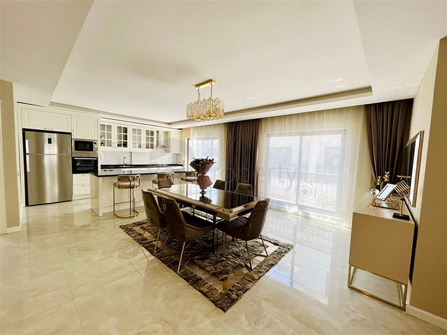 اطلالة بحر - مجمع فاخر - شقة 2 غرفة وصالة - جديدة - في كارجي جاك / الانيا 