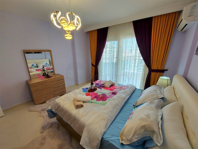 شقة فسيحة 2 + 1 على بعد 500 متر من البحر