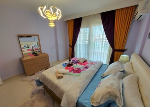 شقة فسيحة 2 + 1 على بعد 500 متر من البحر