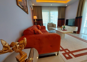 شقة فسيحة 2 + 1 على بعد 500 متر من البحر