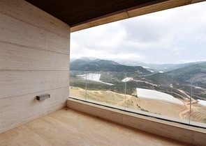 شقة عالية الجودة مطلة على الجبل