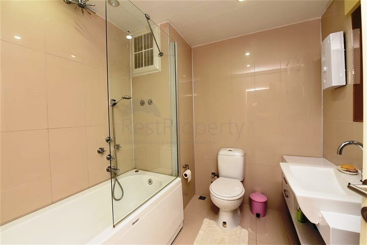 شقة 1+1 في وسط ألانيا 