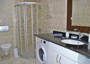 شقق فسيحة 2 + 1 في محمودلار