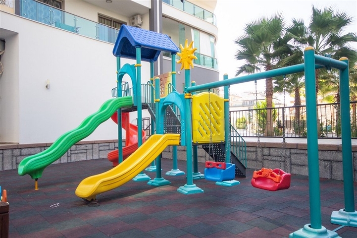 شقة غرفة وصالة مفروشة - ضمن مجمع حديث - في محمودلار / الانيا 