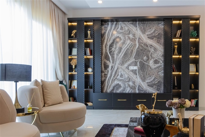 شقة غرفة وصالة مفروشة - ضمن مجمع حديث - في محمودلار / الانيا 