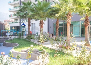 شقة غرفة وصالة مفروشة - ضمن مجمع حديث - في محمودلار / الانيا 