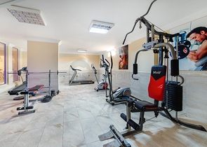 شقة عائلية انيقة مفروشة -تصميم 1+2 - في مهموتلار / الانيا 