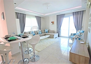 شقة عائلية انيقة مفروشة -تصميم 1+2 - في مهموتلار / الانيا 