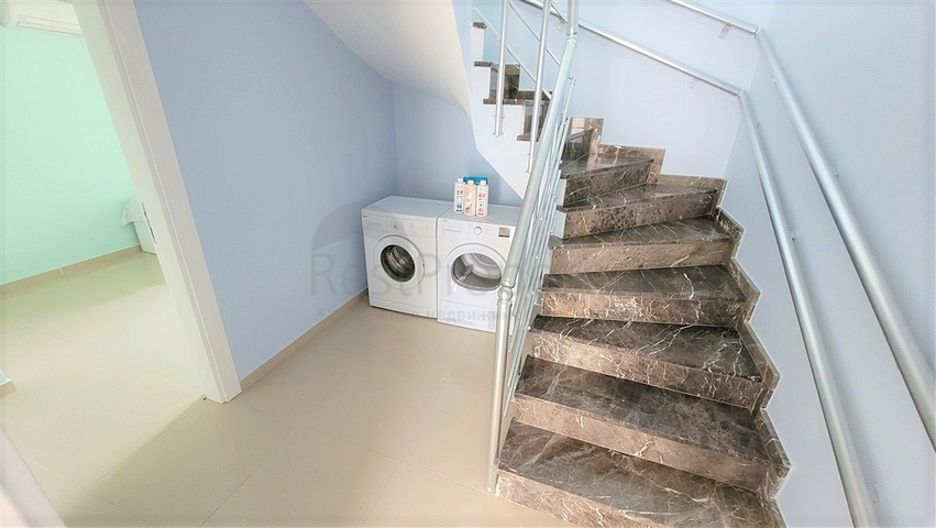 شقة في منطقة هادئة - غرفتين وصالة -ضمن مجمع انيق -كارجيجاك / الانيا