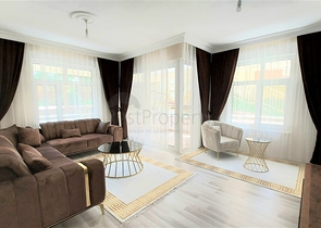 شقة واسعة 3 غرف وصالة -مفروشة -في محمودلار / الانيا 