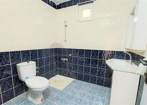 شقة واسعة 3 غرف وصالة -مفروشة -في محمودلار / الانيا 