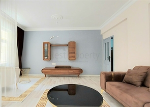 شقة واسعة 3 غرف وصالة -مفروشة -في محمودلار / الانيا 