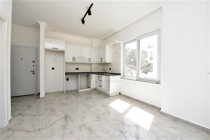 في احضان الطبيعة -شقة غرفة وصالة ضمن مجمع سكني حديث -افسلار / الانيا 