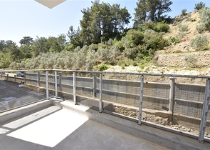 في احضان الطبيعة -شقة غرفة وصالة ضمن مجمع سكني حديث -افسلار / الانيا 