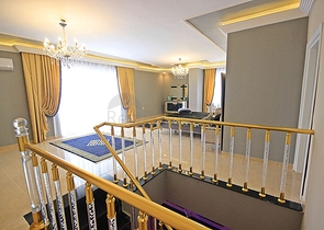 بنتهاوس 3+1 للبيع في حي محمودلار