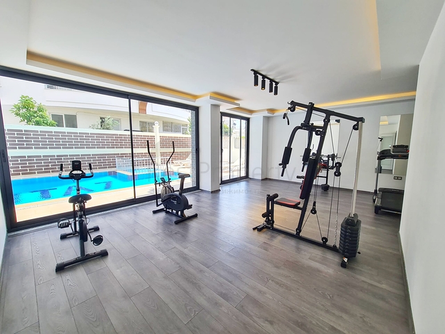 شقة غرفة وصالة - ضمن مجمع سكني جديد - في محمودلار / الانيا 