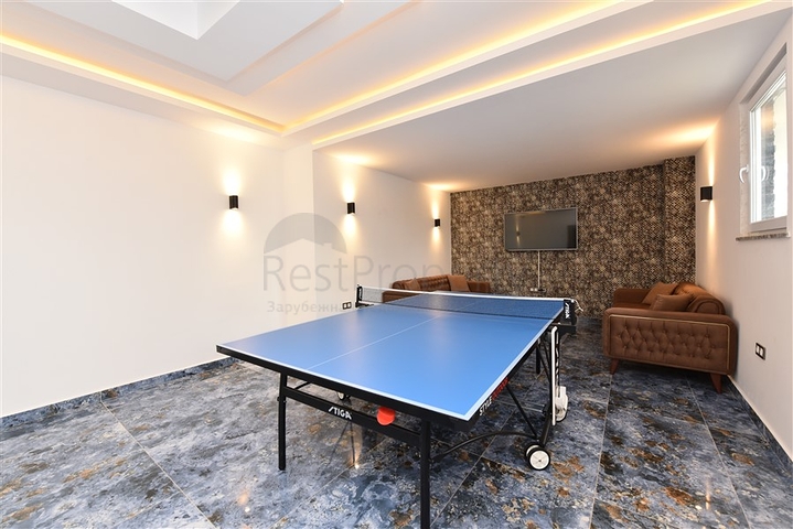 شقة غرفة وصالة - ضمن مجمع سكني جديد - في محمودلار / الانيا 