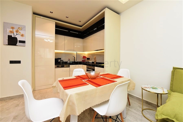 شقق 1+1 في وسط ألانيا 