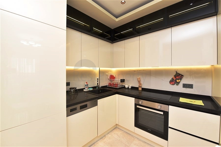 شقق 1+1 في وسط ألانيا 